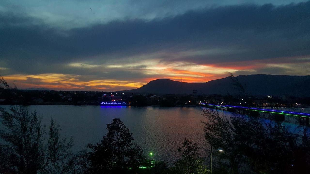 Hotel Good Morning Kampot Exterior foto